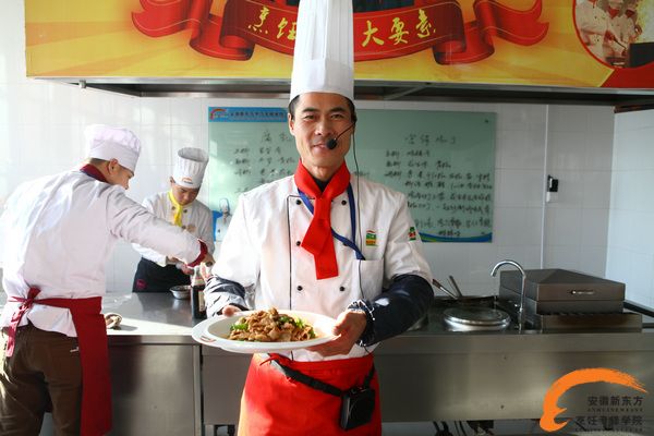 周航大师教你做腐乳爆肉