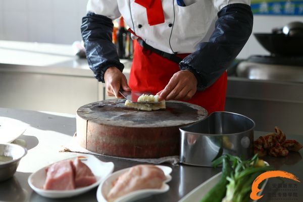 周航大师教你做腐乳爆肉