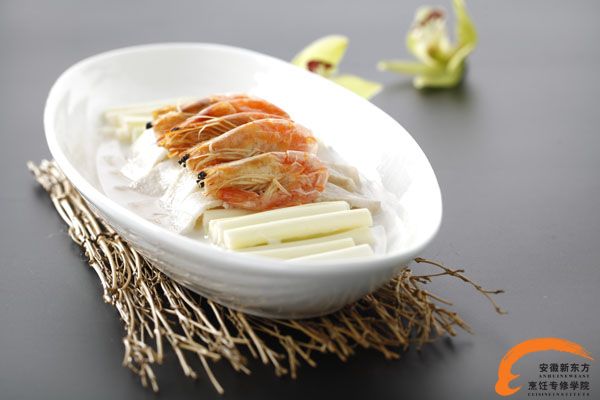 咸肉虾干煮蒲菜
