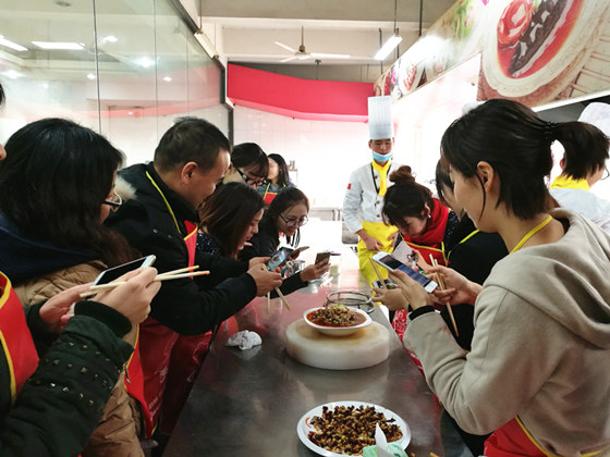 提升美食技艺——安徽省建筑设计院来我院团体培训