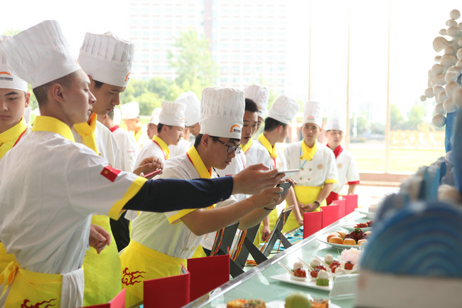 【美食驾到】安徽新东方金牌大厨16-14班周年作品展 