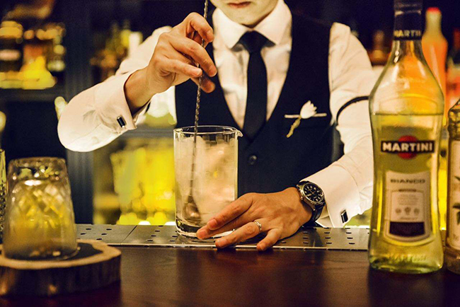 学习调酒的学校哪家好？