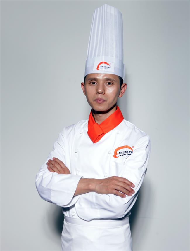 【饕宴】阳显华经典湘菜创新做 新洞庭湖鱼头王