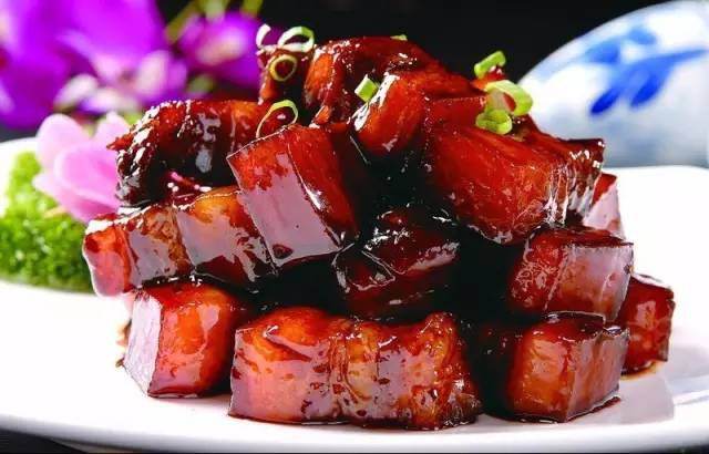 红烧排骨家常做法图解，软糯咸香超赞！