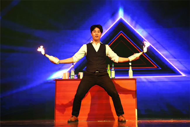 匠心筑梦·致青春|花式调酒首秀中国大能手主题晚会