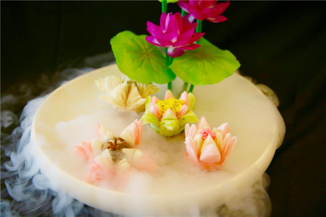 学员作品:荷花酥