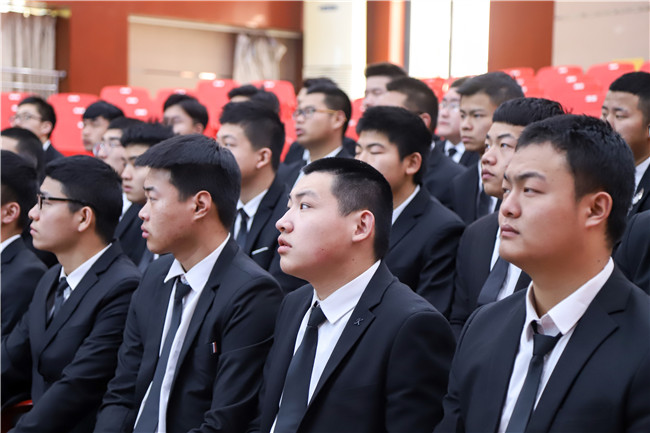 杭州青菁味觉餐饮管理有限公司来我校招聘烹饪人才！