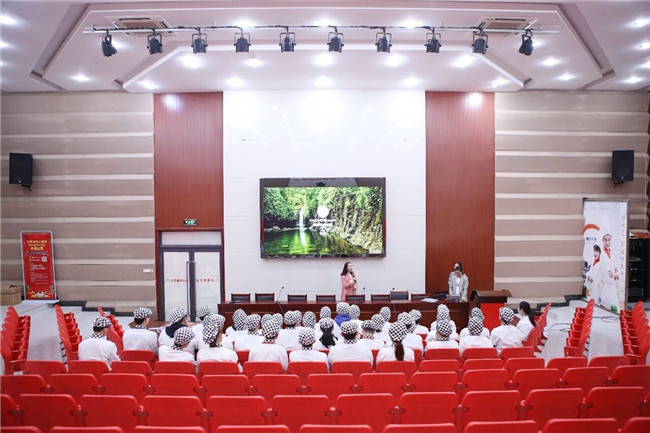 杭州东哥餐饮管理有限公司前来我校进行专场招聘！