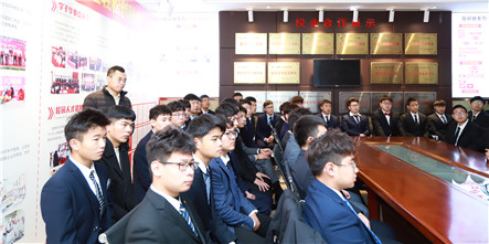 广州太二餐饮管理有限公司来到我校进行专场招聘