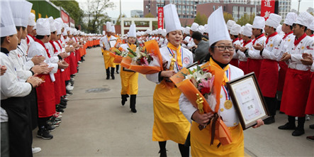 【荣耀归来】“新东方杯”全国教师技能大比武总决赛获奖者载誉而归