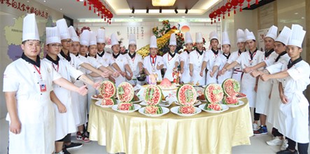 人人都说“学厨好就业”，这是真的吗？