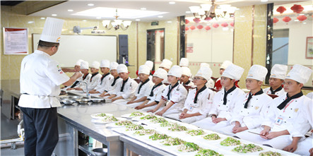 学厨师的几大优势，快来看看吧