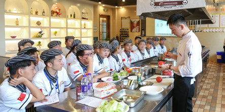 厨师技能教育就是帮助你走上社会的就业教育