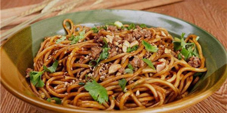 英雄城重启，和安徽新东方一起来碗香喷喷的热干面助力吧