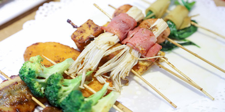 开小吃店，你也想拥有排队两小时的高人气吗？