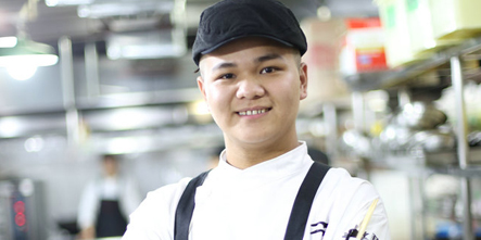 【就业回访】杭州弄堂里王先刚 