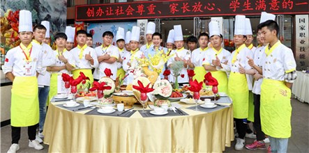 【聚焦两会】对餐饮行业的扶持政策是对厨师人才的进一步需求