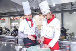 厨师培训院校 \