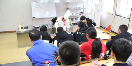 什么原因让大批初高中生选择这里？