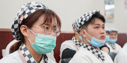 就业喜讯！杭州东哥餐饮管理有限公司前来我校开展招聘会！