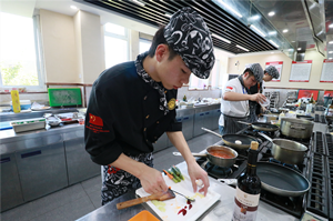 学西餐学费多少钱