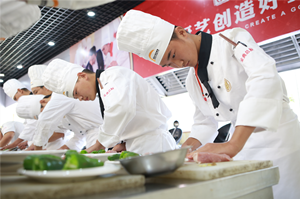 厨师培训一般多少钱 \