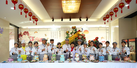 浪漫西点,美味生活——学生韩式裱花作品欣赏