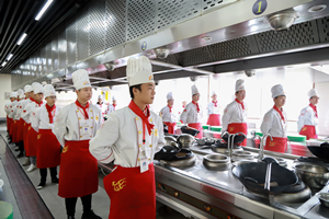 厨师技校哪里好 \