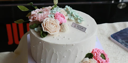 美如画！跟着学生们的韩式裱花作品，领略别样的西点魅力！