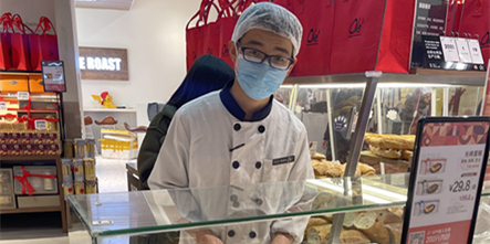 西点杰出学子|人生没有捷径，努力拼搏才能创造出彩未来！