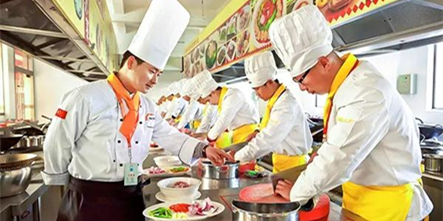 学烹饪来安徽新东方，在厨师界C位出道！