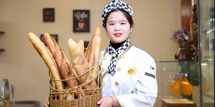 因热爱相聚安徽新东方，学习技能放飞青春梦想！