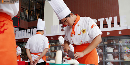 【刀工考核】带你见识厨房里的武林！