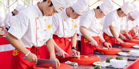 选学校的时候，专业和学校哪个重要！