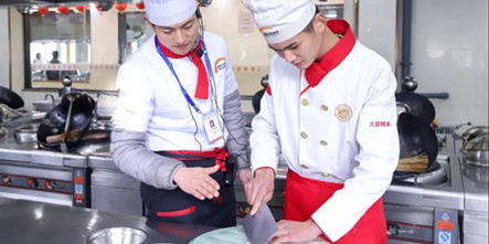 初中毕业上技校怎么样？