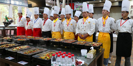 安徽新东方烤鱼晚班结业考试顺利举行