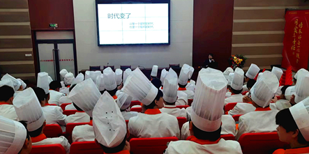 提升学子就业竞争力，安徽新东方开展就业指导课程