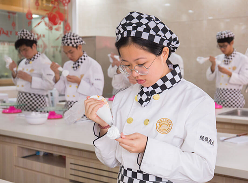 合肥蛋糕烘焙培训班费用 \