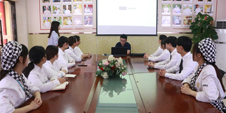 工作来啦丨安徽新东方企业宣讲会，让学生好就业！