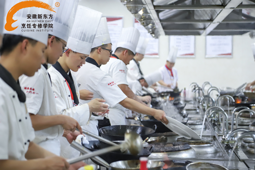 三个月厨师培训费用 \