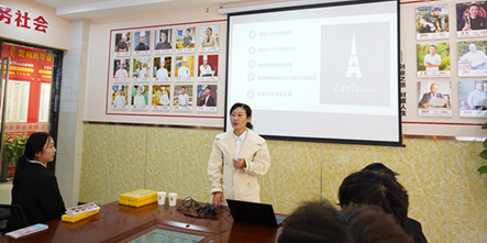 就业动态|蓝塔来我校开展专场招聘会