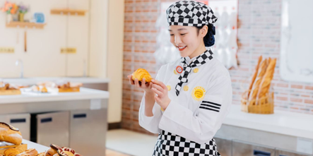 初高中生想学西点，如何选择自己满意的学校？