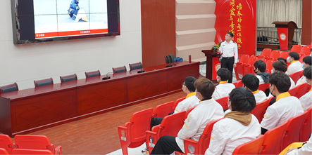 居安思危 防范未然——安徽新东方开展消防安全培训讲座