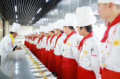 合肥学厨师大概多少钱 \