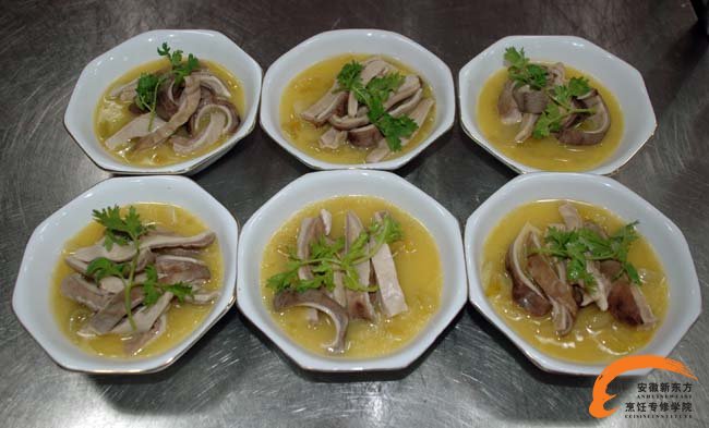 安徽新东方石志华大师潮菜爽肚