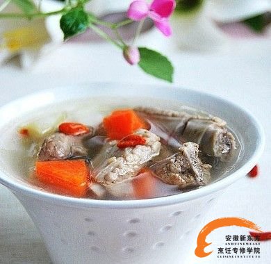 山药胡萝卜排骨汤