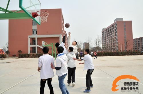 烹饪学子课间活动