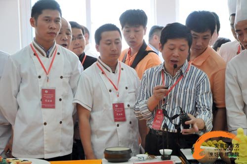 豆腐菜交流现场 方爱平主任点评