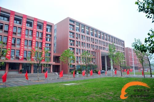 2012男生学什么技术好  学烹饪 做金牌大厨