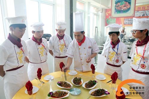 24K金牌大师 胡桂新——“炒”出来的幸福生活